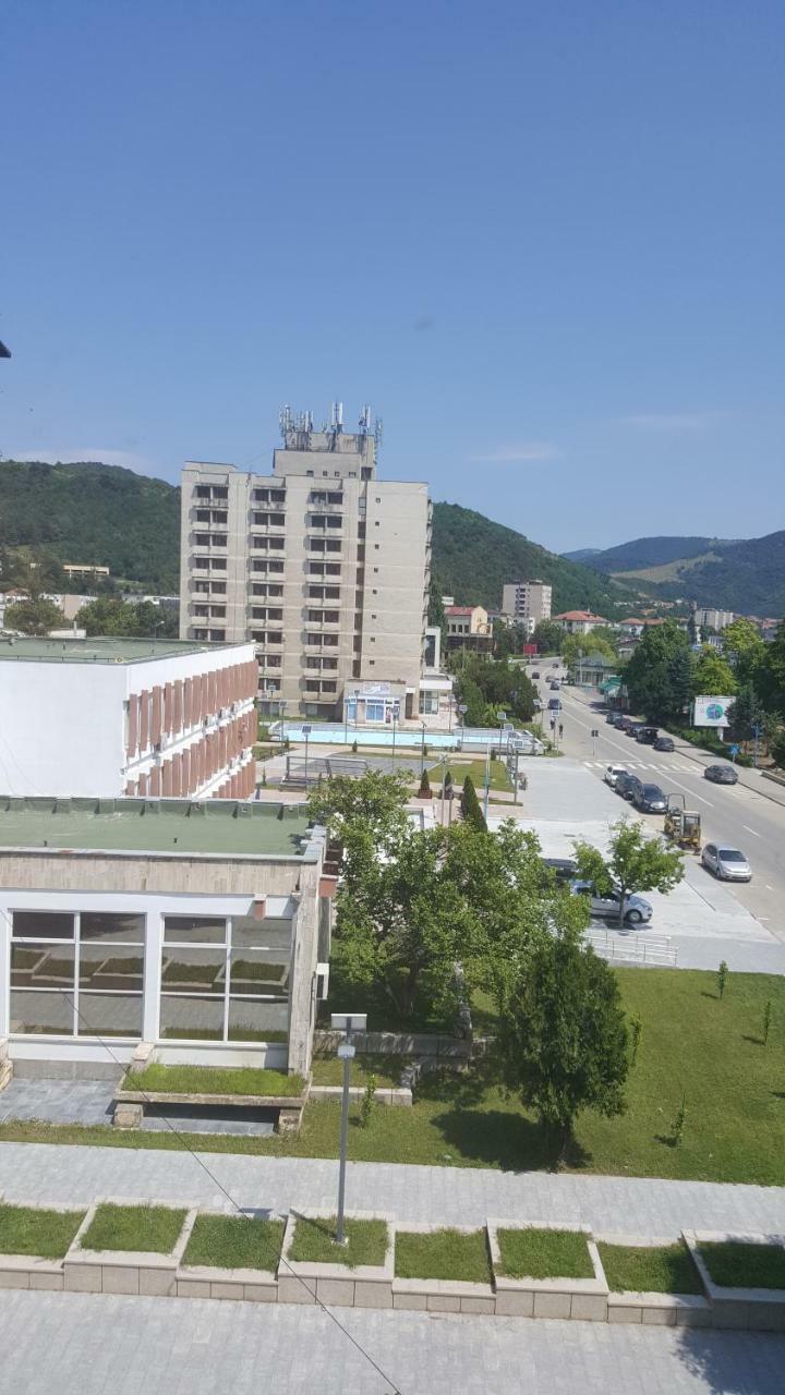 Apartmán Apartament Victory Orşova Exteriér fotografie